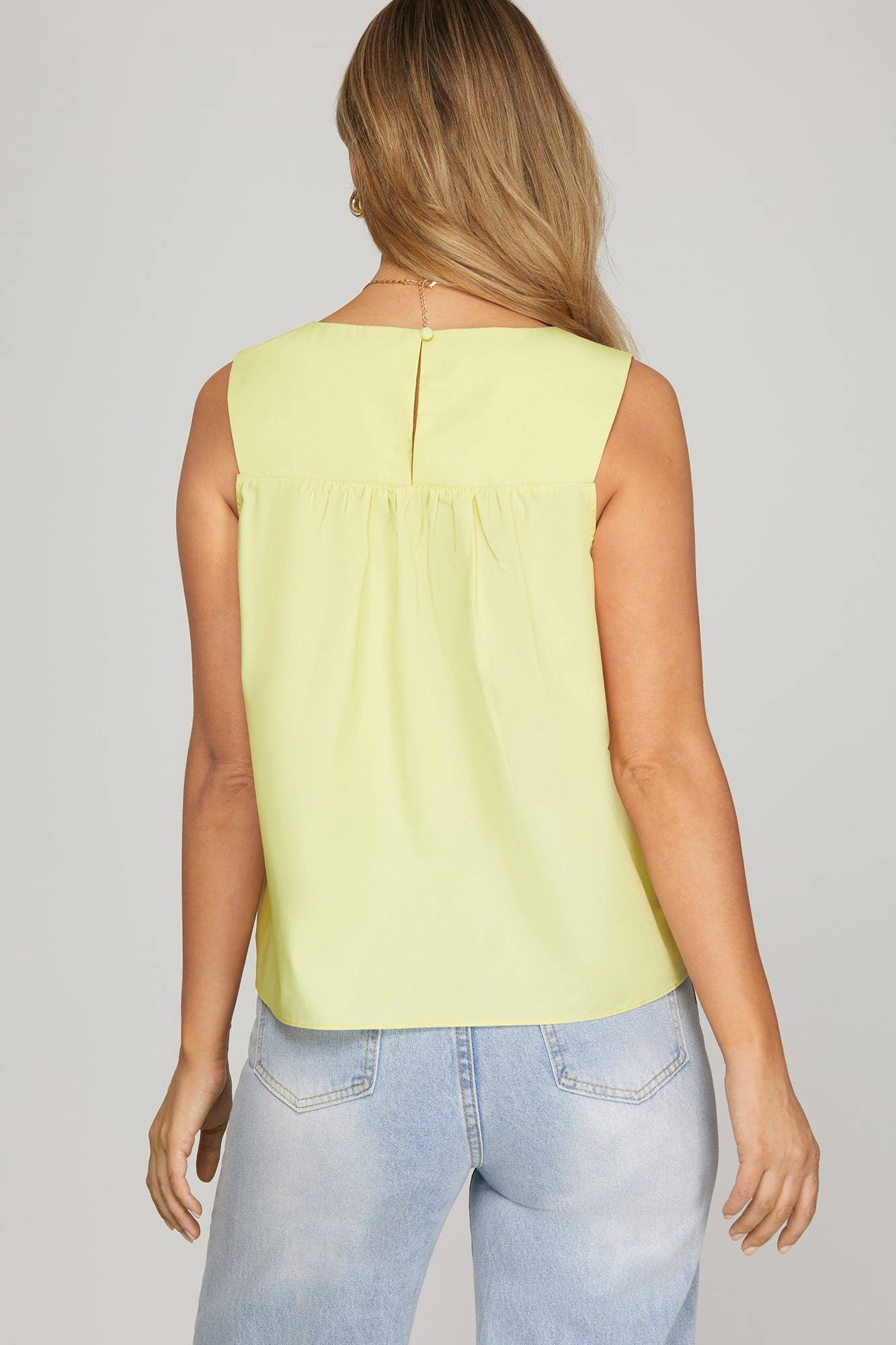 PM2358 - SLEEVELESS RUFFLE DETAIL TOP