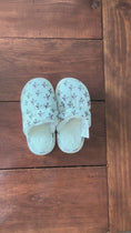 Load and play video in Gallery viewer, Mallard Duck Cushioned Slippers with Supportive Sole
